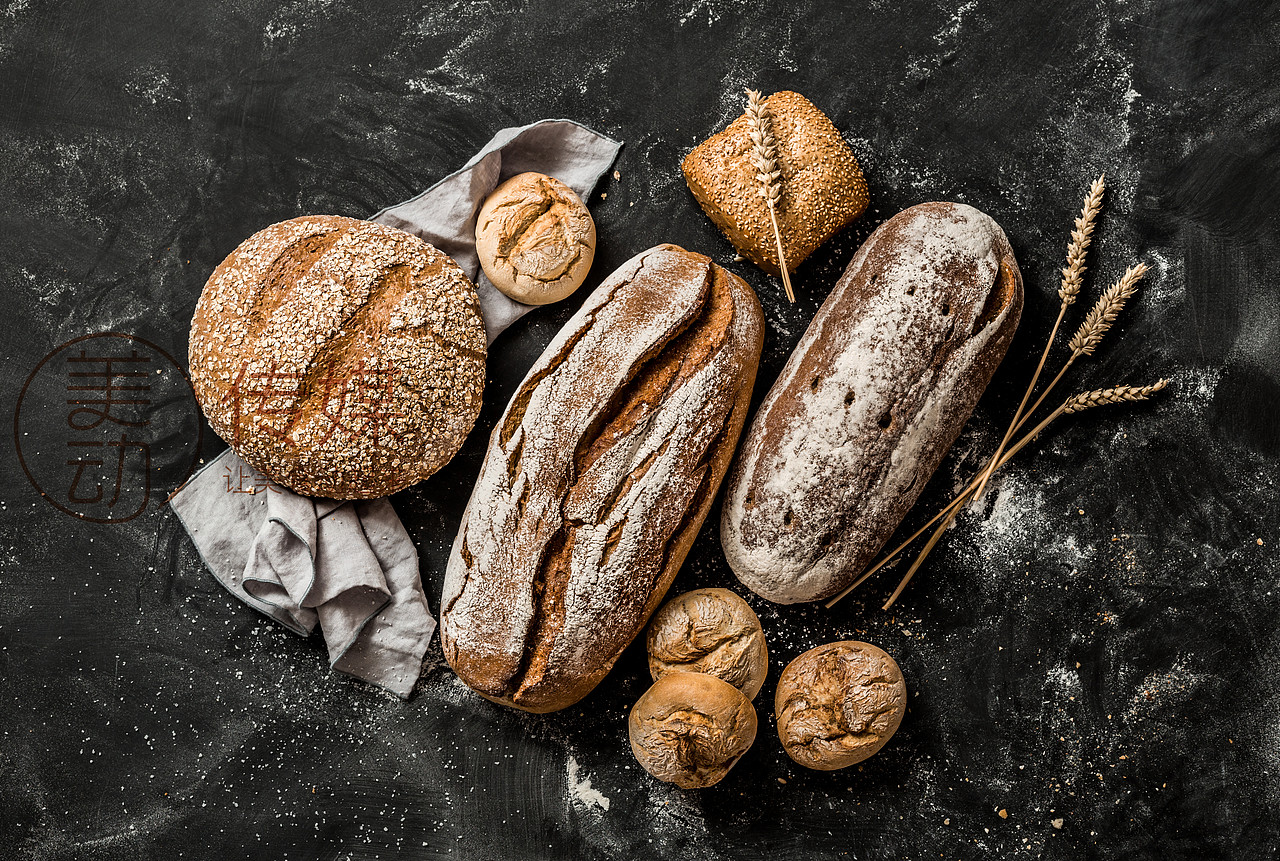 给上海知名品牌拍摄的烘培面包图片