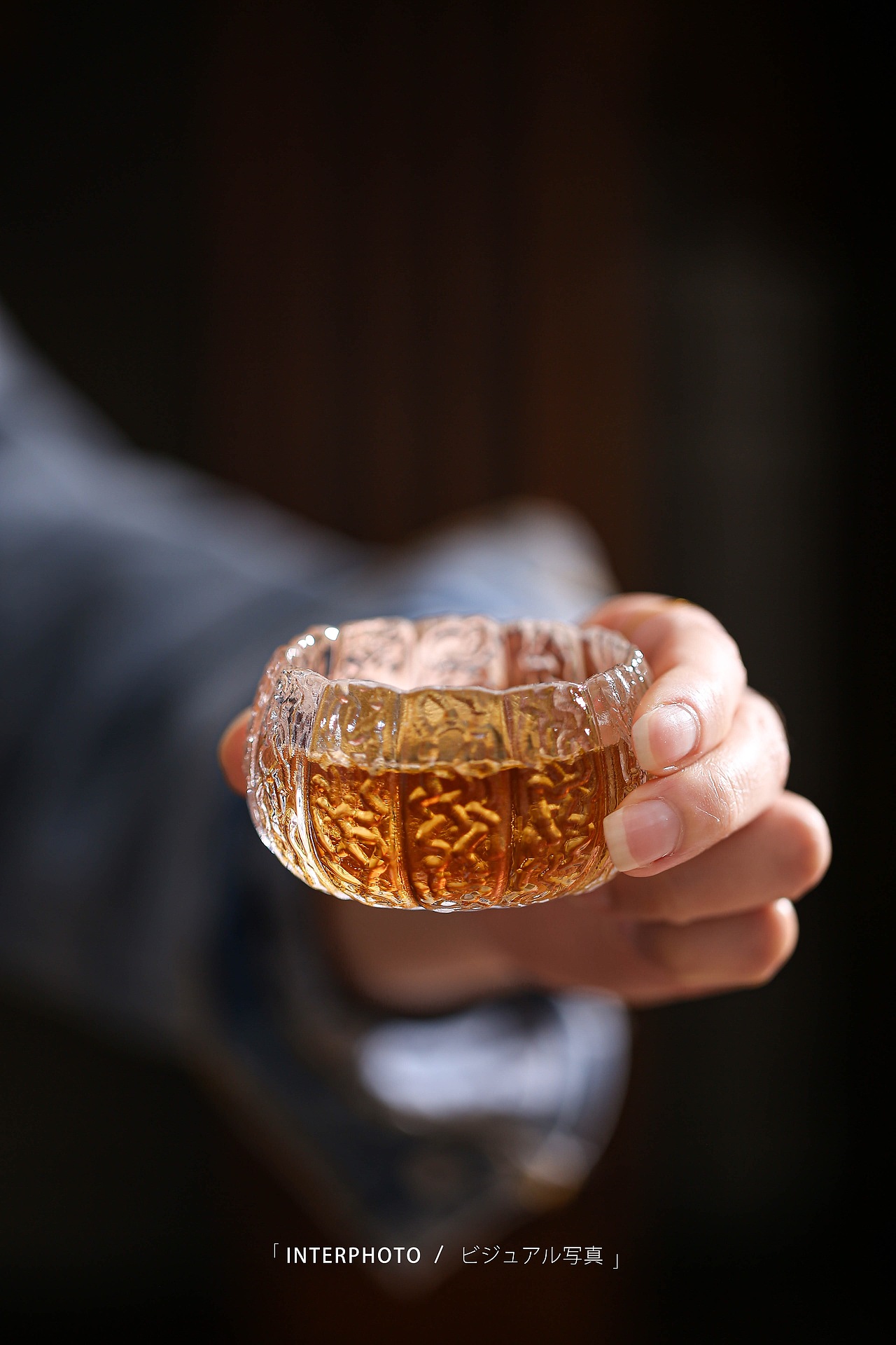 電商玻璃茶具攝影（圖ZMzM5NzYxMTQw） - 產(chǎn)品攝影 - 站酷設(shè)計師簡白攝影工作室原創(chuàng)素材 - 站酷ZCOOL