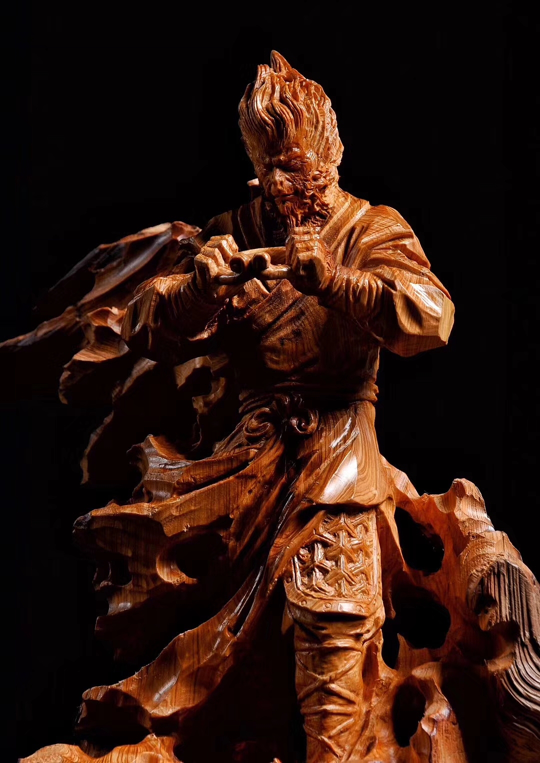 崖柏雕刻立地成佛