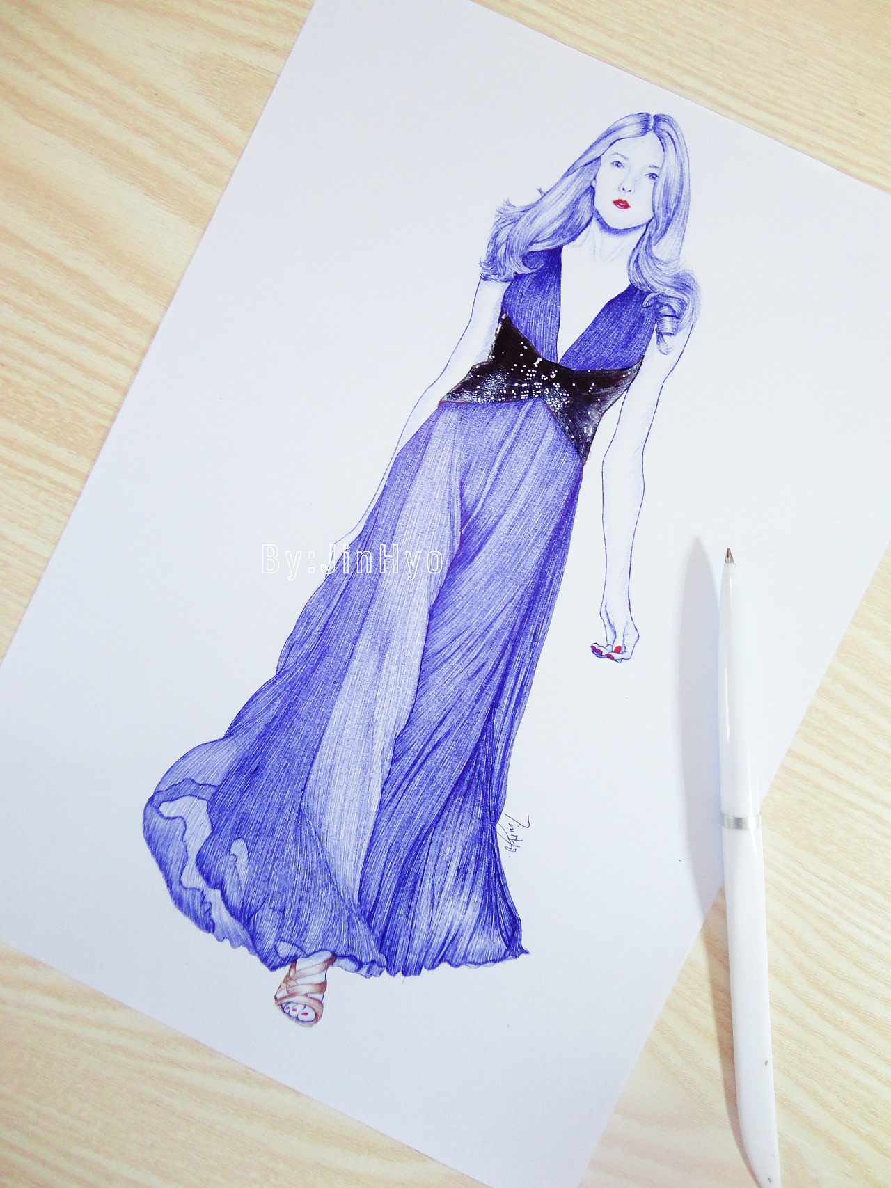 圆珠笔时装画手稿(七)