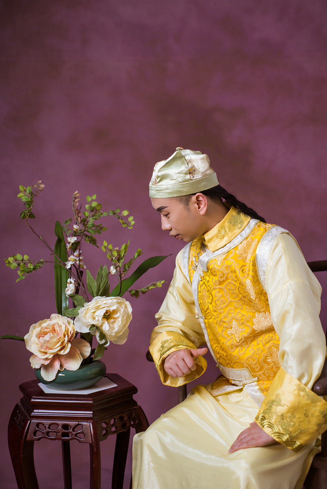 〖杨大侠(HeroYang)COS剧照:没有困难中的考验,没有失败中的体验,没有矛盾中的焦虑,没有挫折中的崛起,武林中人就没有了精神的成长和质量的成熟。〗