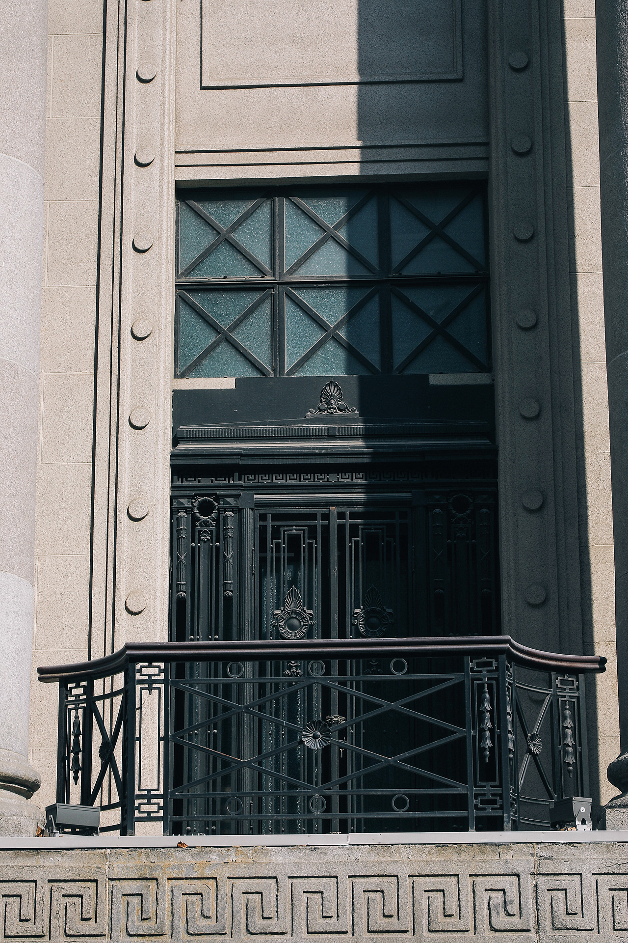 南京路的平凡一天