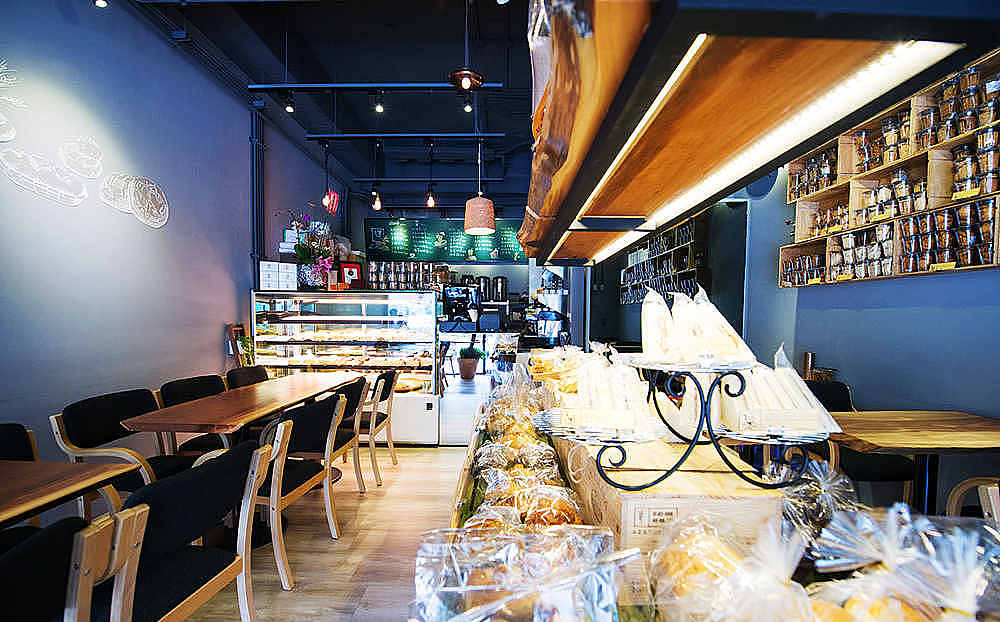 郑州手感烘焙面包店装修公司设计案例（图ZMjUxMDExNzA4） - 酒店餐饮设计 - 站酷设计师金博大建筑装饰原创素材 - 站酷ZCOOL