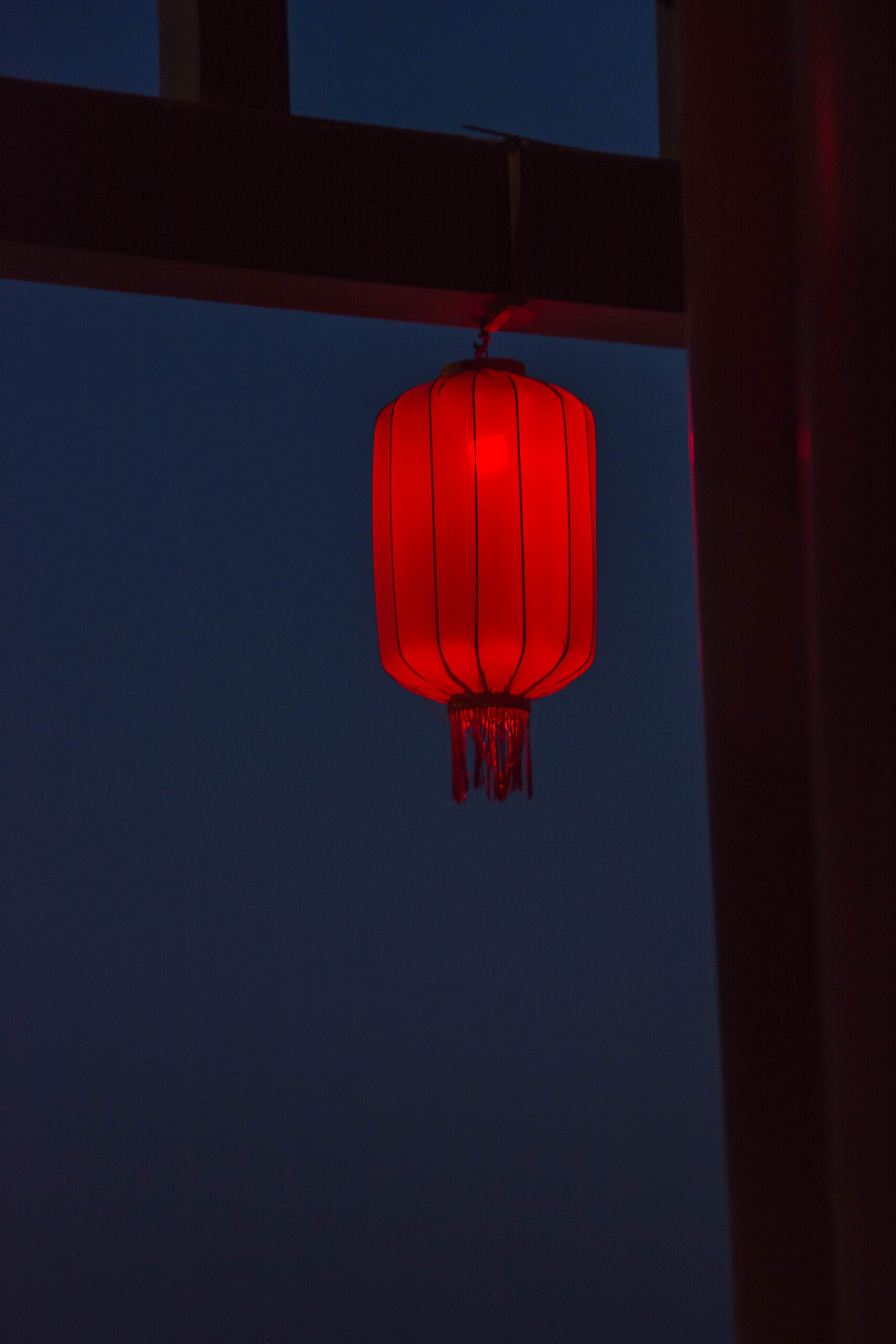 夜景与雨后水坑（图ZMTU0MDI1OTg4） - 风光摄影 - 站酷设计师猫爪必须在上唔原创素材 - 站酷ZCOOL