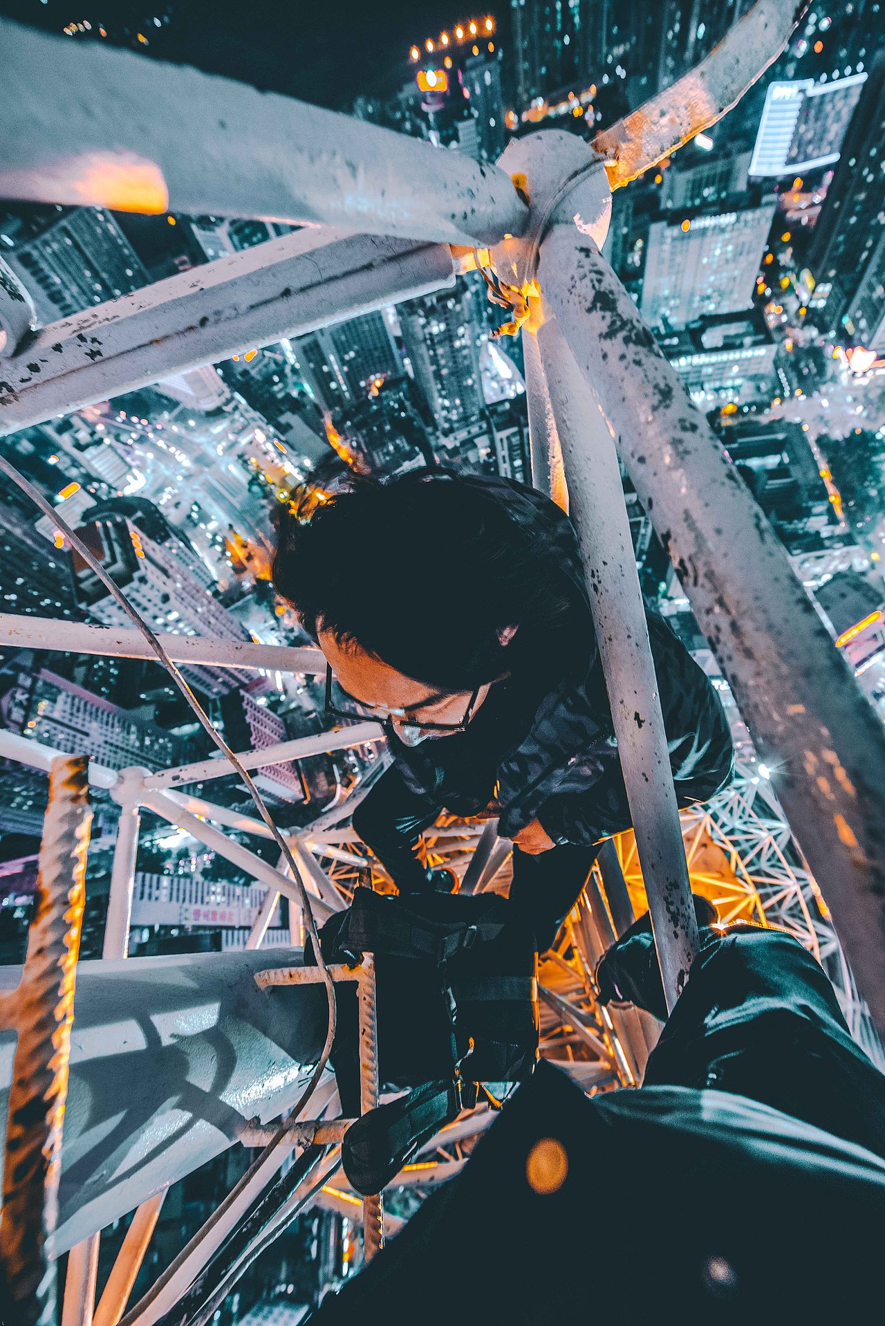 我跟我的搭档(ins:jimmylin03)一起出生入死,很多人都问我们不怕死吗?其实我们比谁都怕:joy: