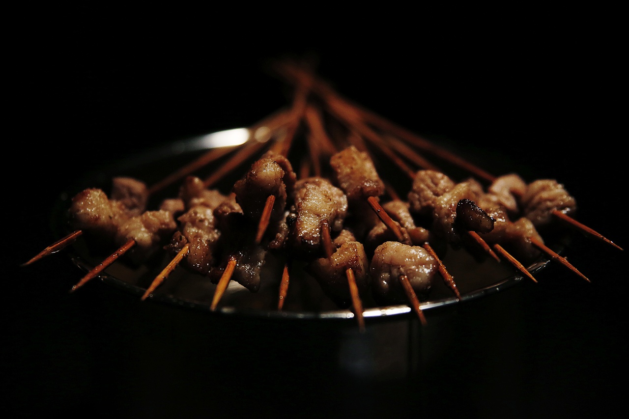 烧烤（图ZMTQ5NDYwOTI4） - 人文/纪实摄影 - 站酷设计师一只南莓籽原创素材 - 站酷ZCOOL