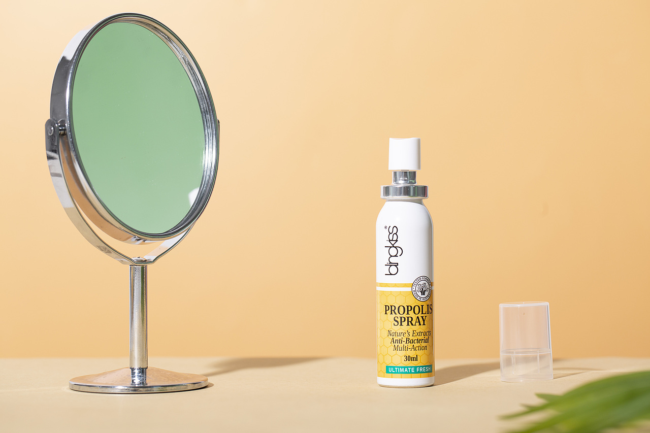 玫瑰口腔喷雾 蜂胶口腔喷雾 蜂胶口腔喷雾（图ZMjI5ODc1ODAw） - 产品摄影 - 站酷设计师有间图片社原创素材 - 站酷ZCOOL