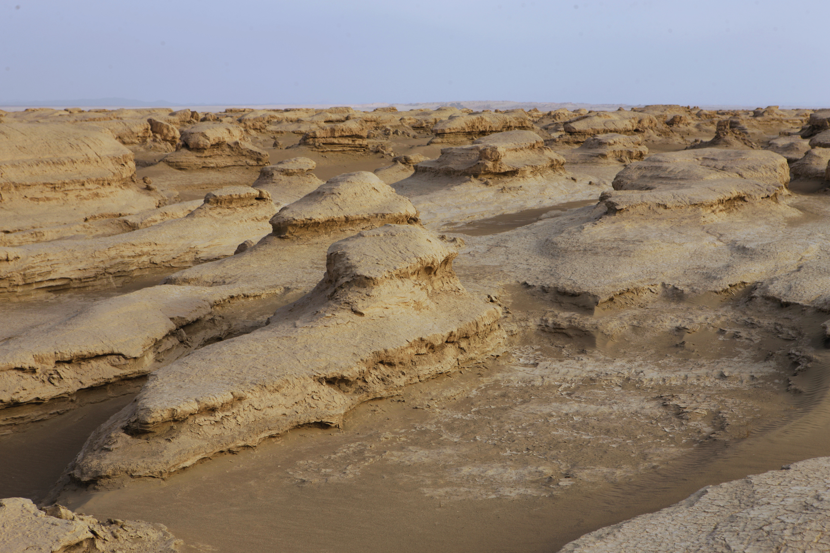 罗布泊(龙城雅丹)