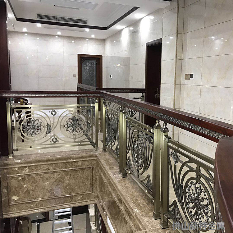 铜雕刻楼梯 艺术铜护栏规格