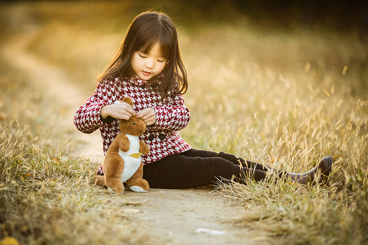 小七玥和她的小伙伴（图ZMTAwNDQ2NDUy） - 人像摄影 - 站酷设计师zimo子漠原创素材 - 站酷ZCOOL