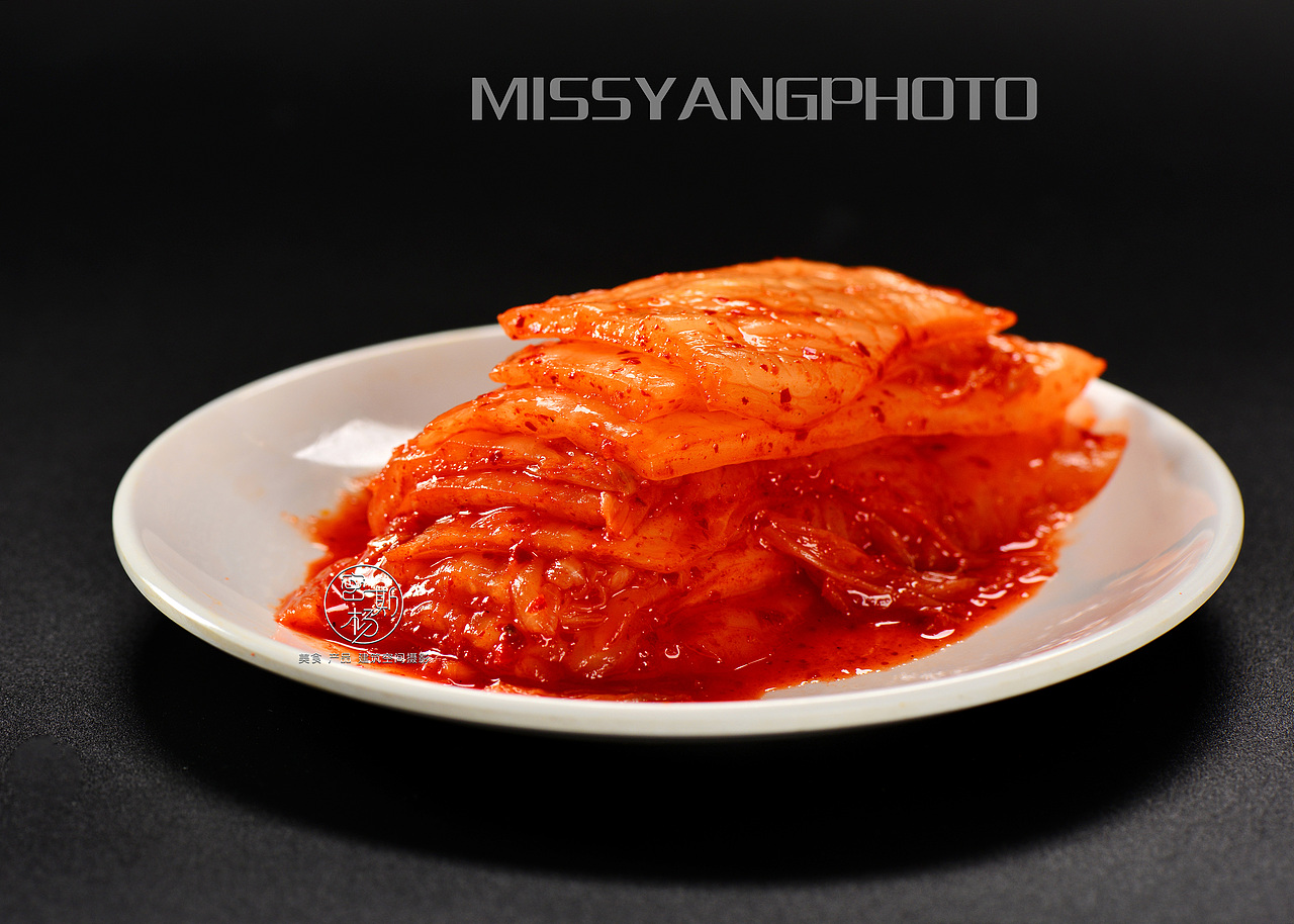 韩式辣白菜---酸酸辣辣，实在开胃，停不下来（图ZMTkzMzk1MTk2） - 产品摄影 - 站酷设计师密斯杨摄影原创素材 - 站酷ZCOOL