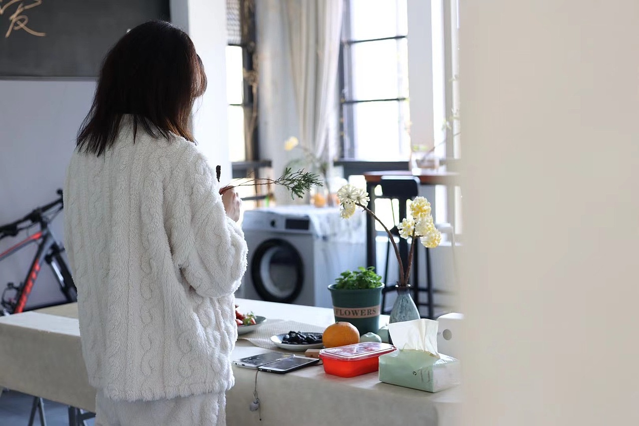 偷得浮生半日閑????（圖ZMzE1OTI2OTgw） - 人文/紀(jì)實(shí)攝影 - 站酷設(shè)計(jì)師絳的攝影日記原創(chuàng)素材 - 站酷ZCOOL