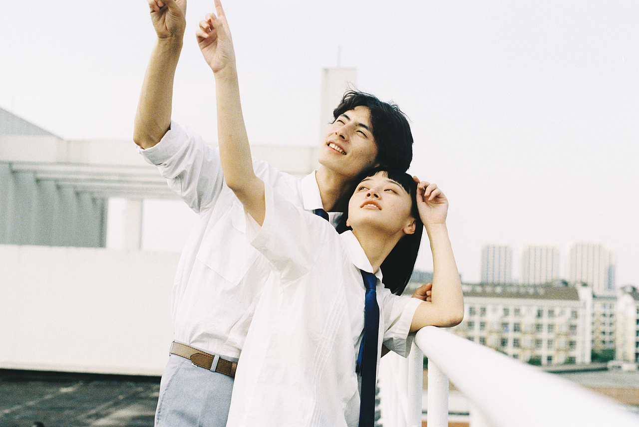 合影留念（图ZMTEwNDkzNjg0） - 人像摄影 - 站酷设计师NiccoCai原创素材 - 站酷ZCOOL