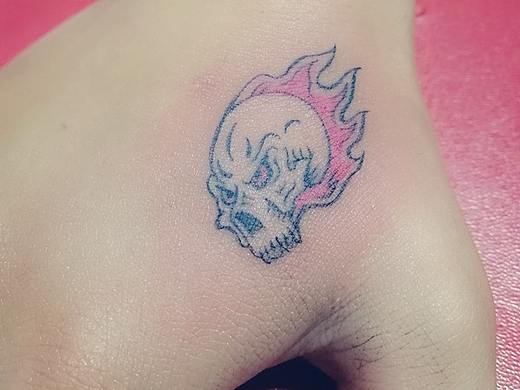 骷髅纹身金左堂纹身 盖疤痕 小清新河南纹身