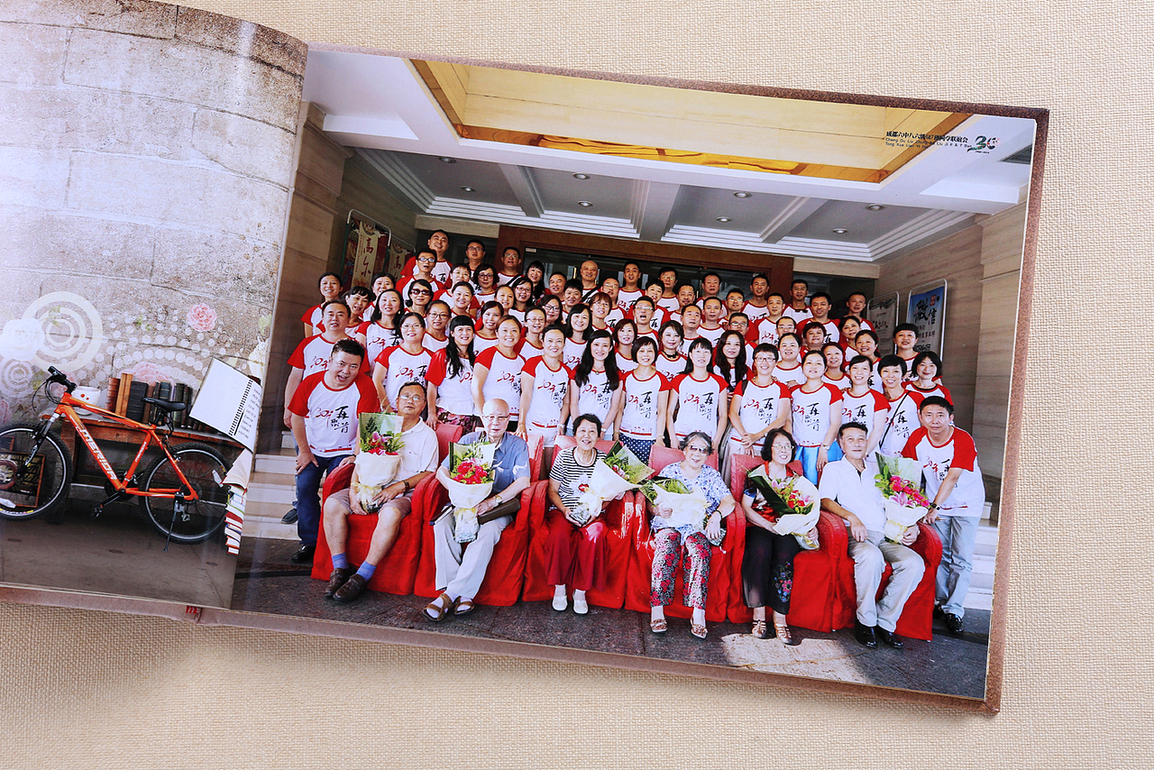 北京同学聚会纪念册-北京设计聚会画册-北京聚会纪念册（图ZMTAzNTY4NDQ4） - 书籍/画册 - 站酷设计师高端原创画册设计原创素材 - 站酷ZCOOL