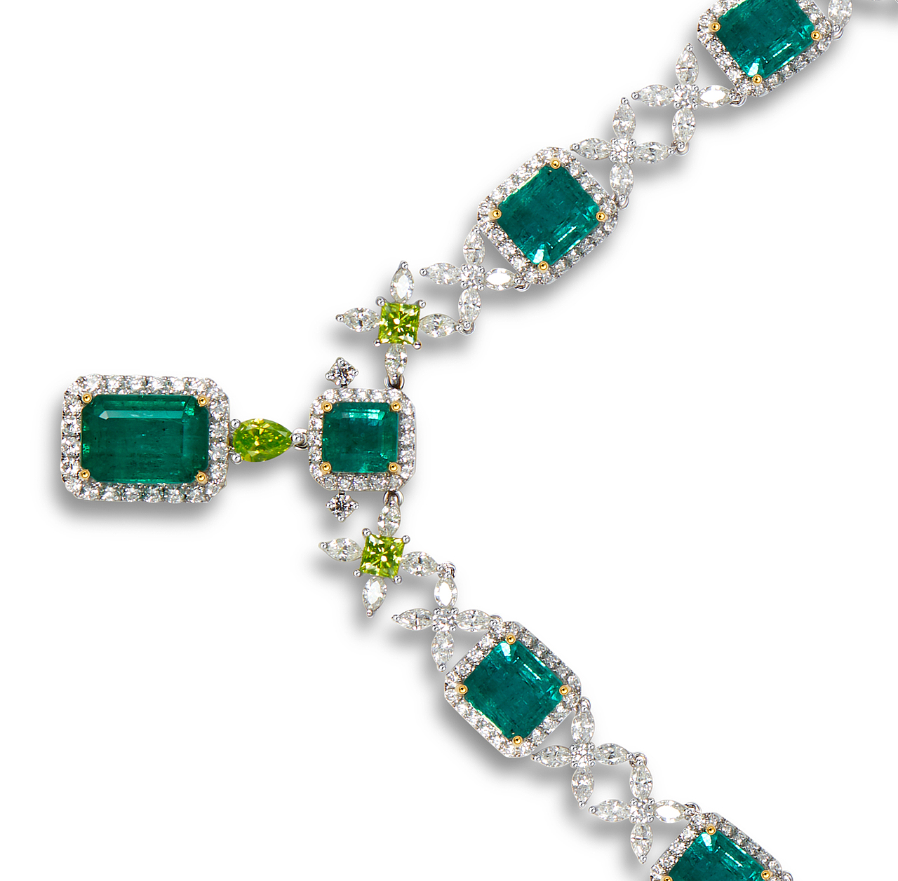 绿宝石项链（图ZMjYwNjM1OTg0） - 修图/后期 - 站酷设计师珠宝修图师娇原创素材 - 站酷ZCOOL