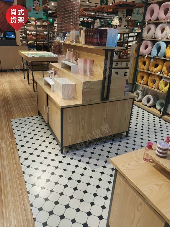 广安三福饰品货架美丽约会新款造型木架来图定制货架