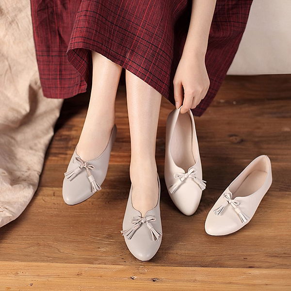 早春复古女鞋拍摄 文艺单鞋拍照 室内新景上脚摆拍摄影