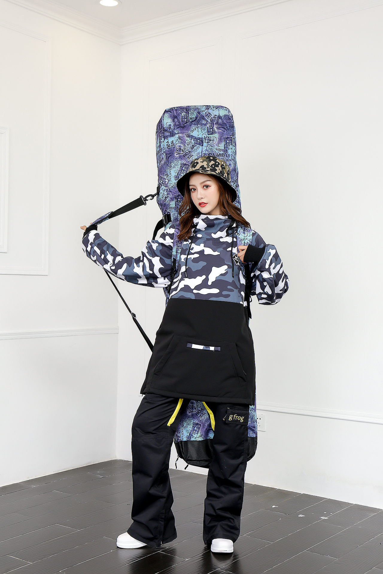 朋盛传媒-十七滑雪服拍摄  淘宝拍摄