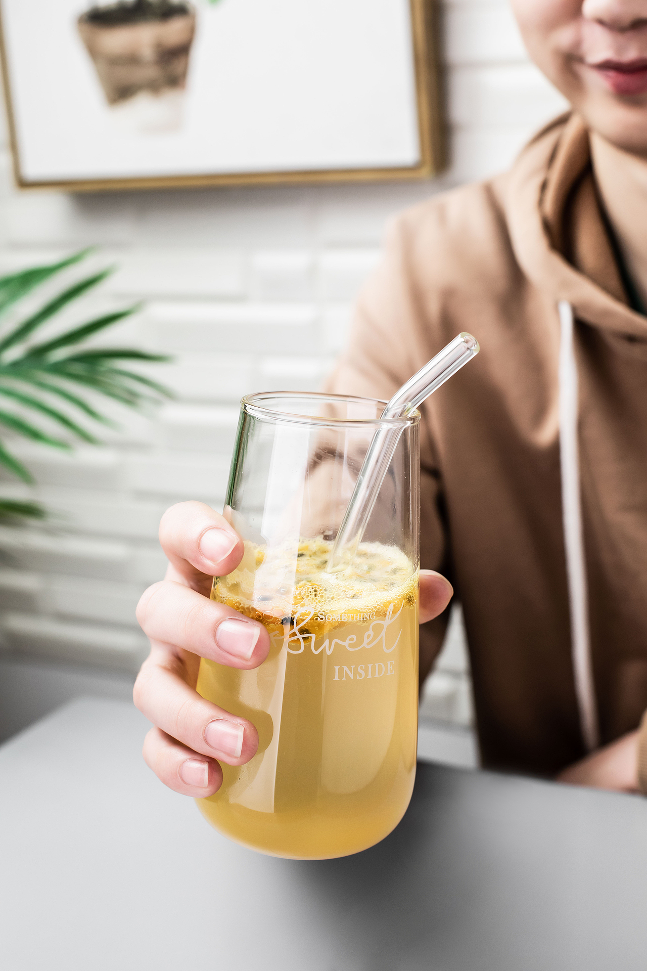 通透的玻璃杯（图ZMTU0NDcwMDg4） - 产品摄影 - 站酷设计师九漏鱼1号原创素材 - 站酷ZCOOL