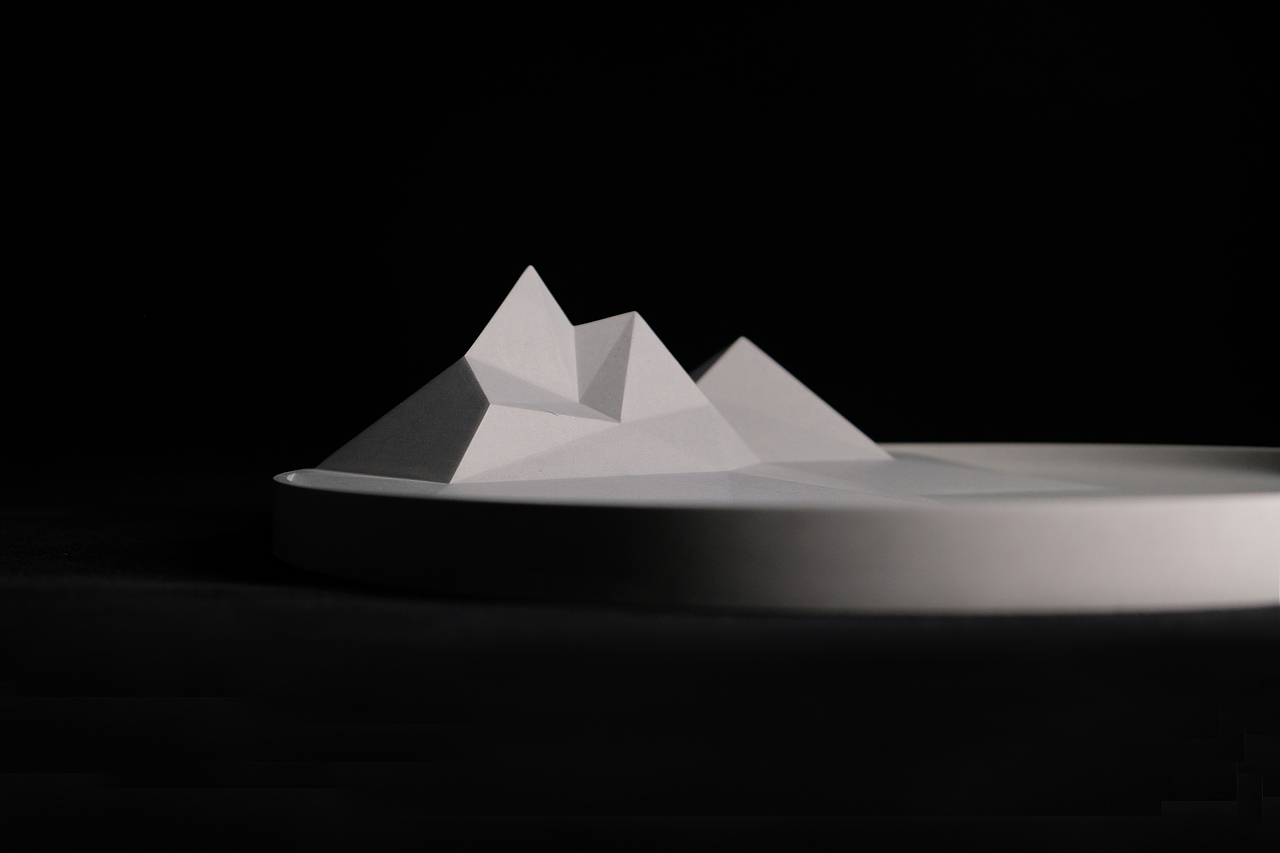 圆月与山——RSP雅诗柏建筑年度礼品