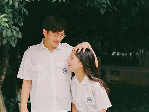 你在闹，他在笑（个人主页-ZNDg0Mjk2NDQ=） - 人像摄影 - 站酷设计师夏生nico原创素材 - 站酷ZCOOL