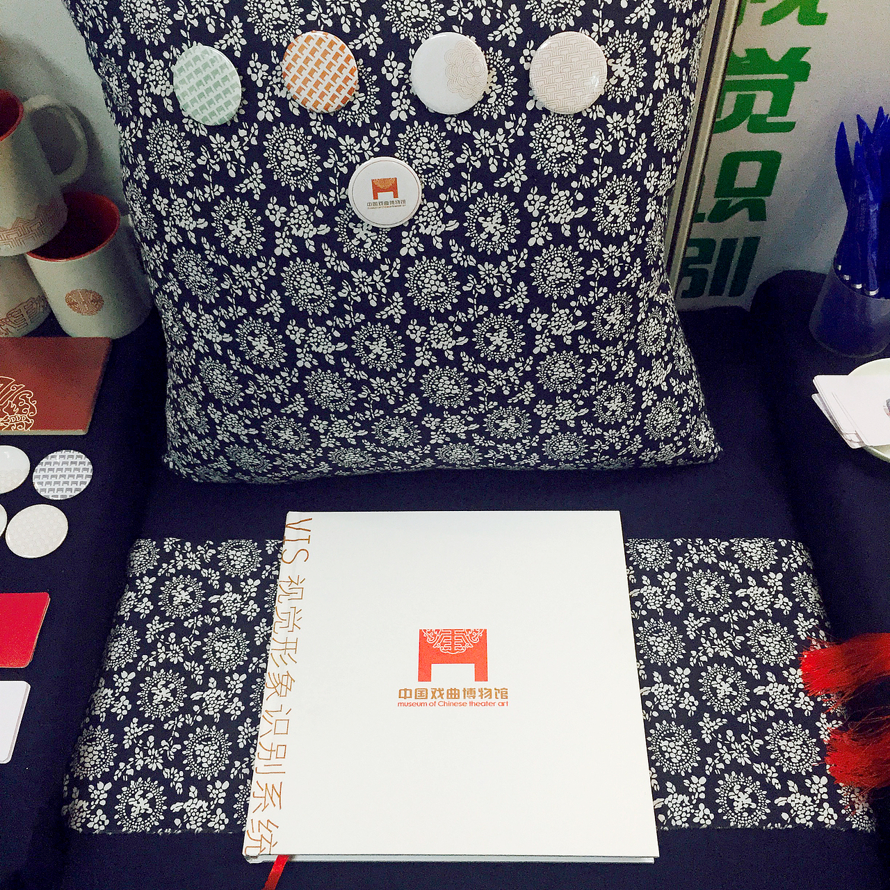 毕业那年/毕业设计＃青春答卷2016＃（图ZNDk3NTQ1MDg=） - 品牌 - 站酷设计师赵丽gx原创素材 - 站酷ZCOOL