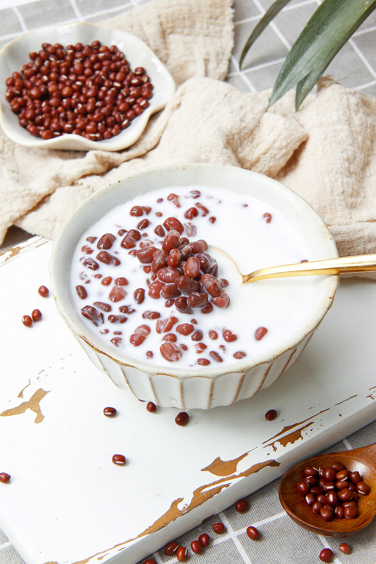 燕麦和红豆罐头 饮品早餐