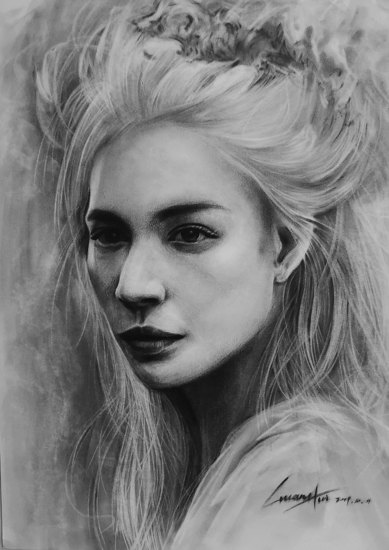 画渣小鬼素描炭铅