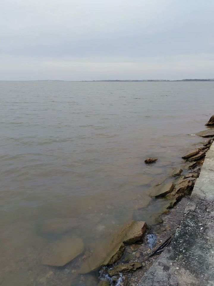 过去是一段时光的记忆,回不去忘不了