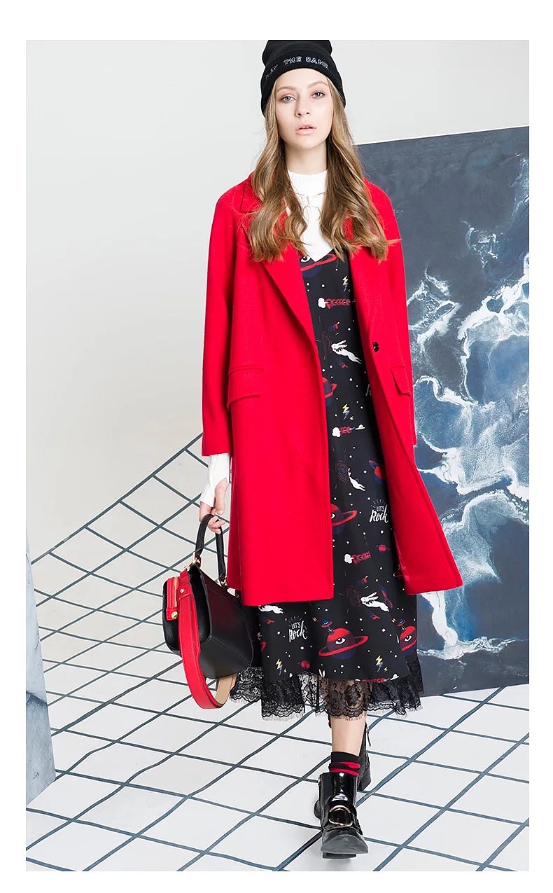 与ROCOCO服装的插画合作