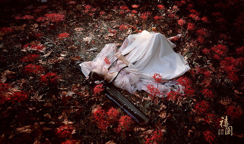 彼岸花|摄影|人像摄影|禧阁古装摄影_原创作品-站酷zcool