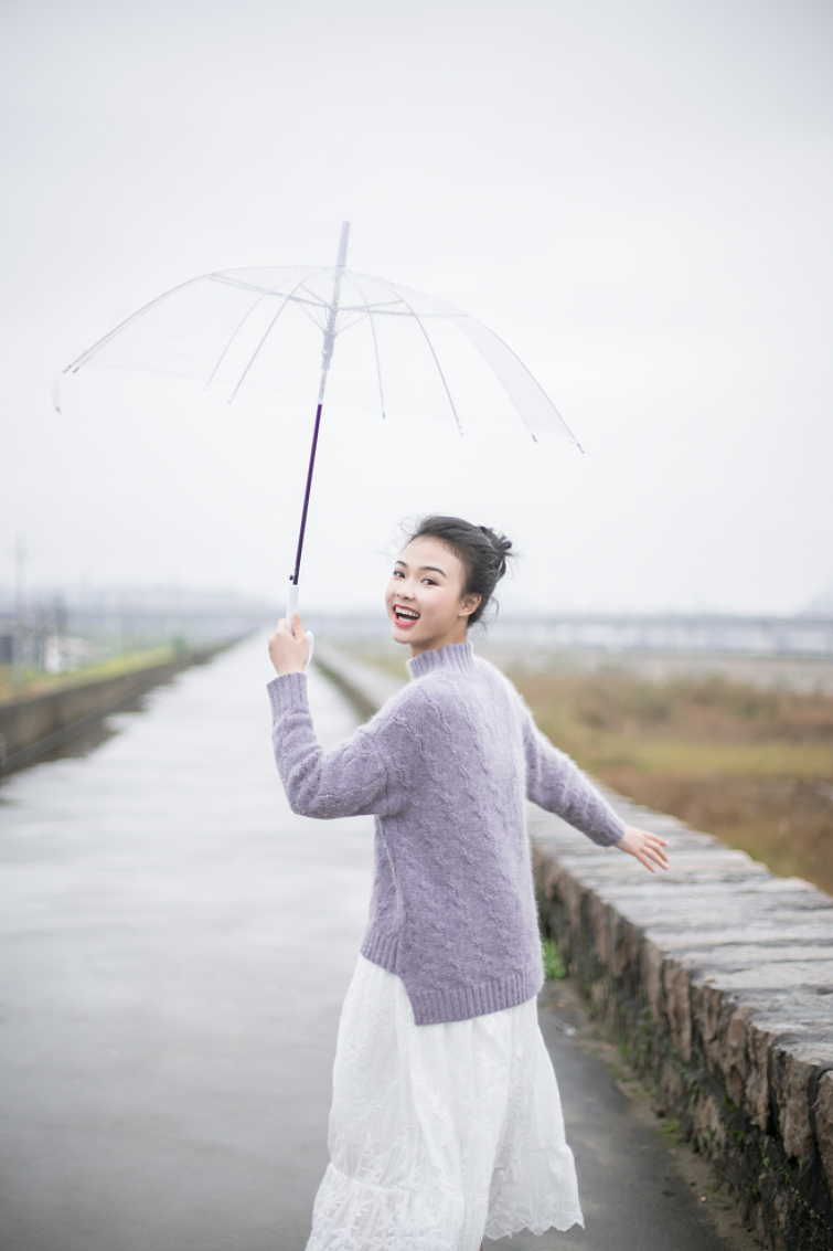 来自春天的情书」人像写真（图ZNzU3NjMyMzI=） - 人像摄影 - 站酷设计师章小导摄师原创素材 - 站酷ZCOOL