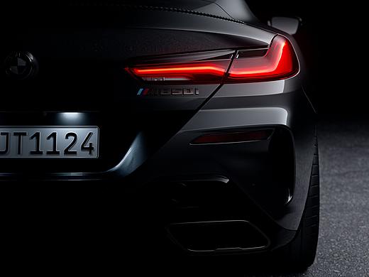 BMW 850I