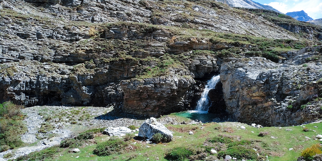 云端之旅（图ZMTE3NzEwMzc2） - 风光摄影 - 站酷设计师kabka原创素材 - 站酷ZCOOL