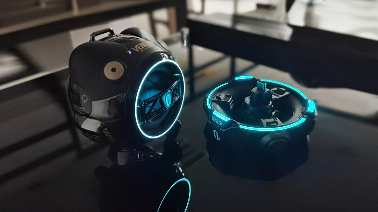 去年那个带三只脚的机械球Mars一面世就惊艳全球，<br>连破美国、日本、台湾等地近年的蓝牙音箱众筹记录。