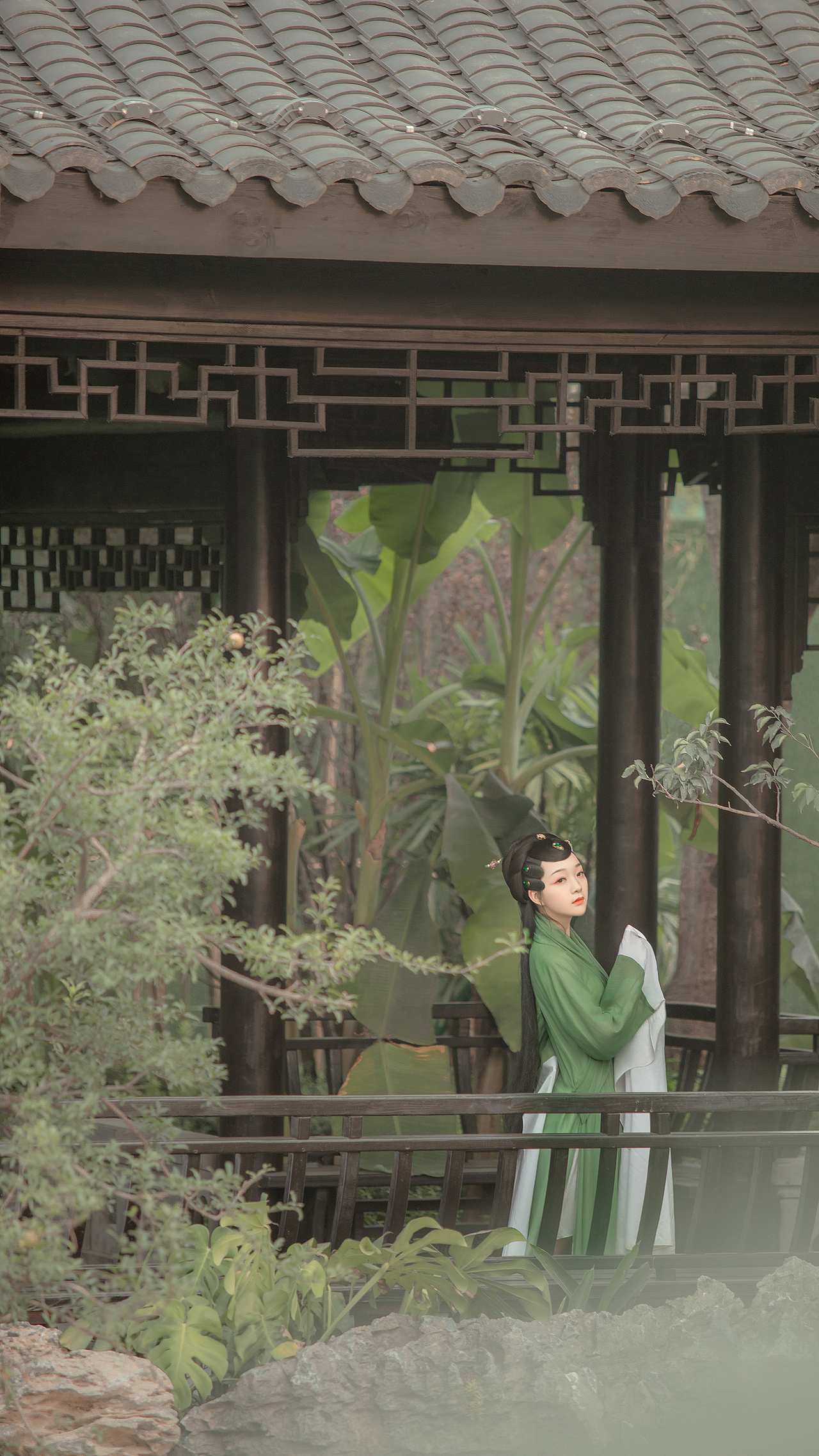 玉树庭花(图ZMTkyNTk1NDY0) - 人像摄影 - 站酷设计师银俊苏原创素材 - 站酷ZCOOL