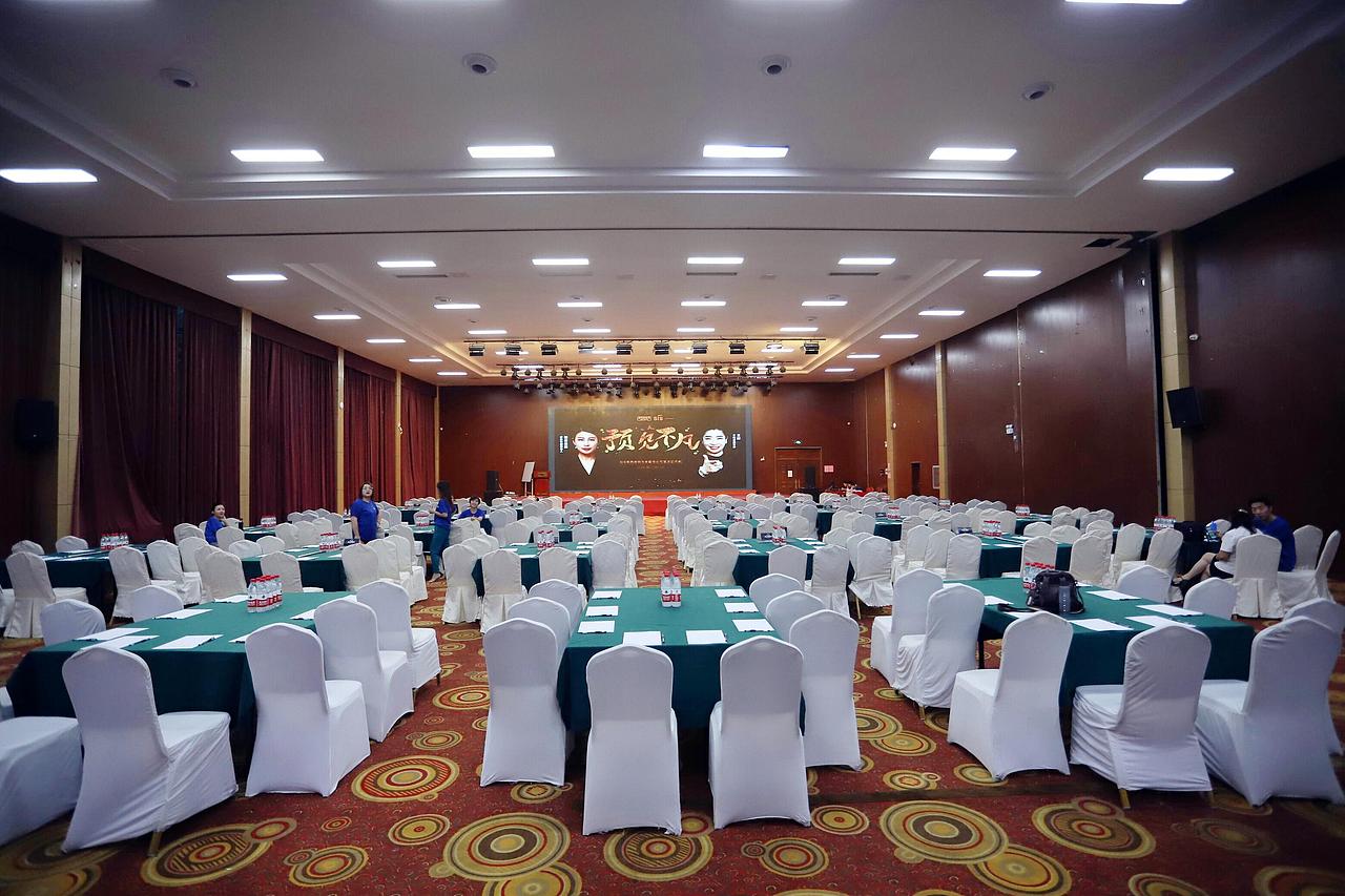 预见不凡现场(李兴杰品牌)