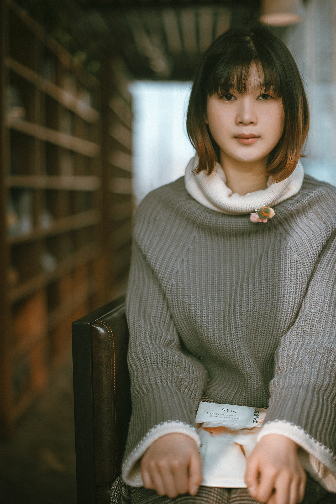 图书馆里的少女|摄影|人像摄影|云图lee - 原创作品 - 站酷 (zcool)