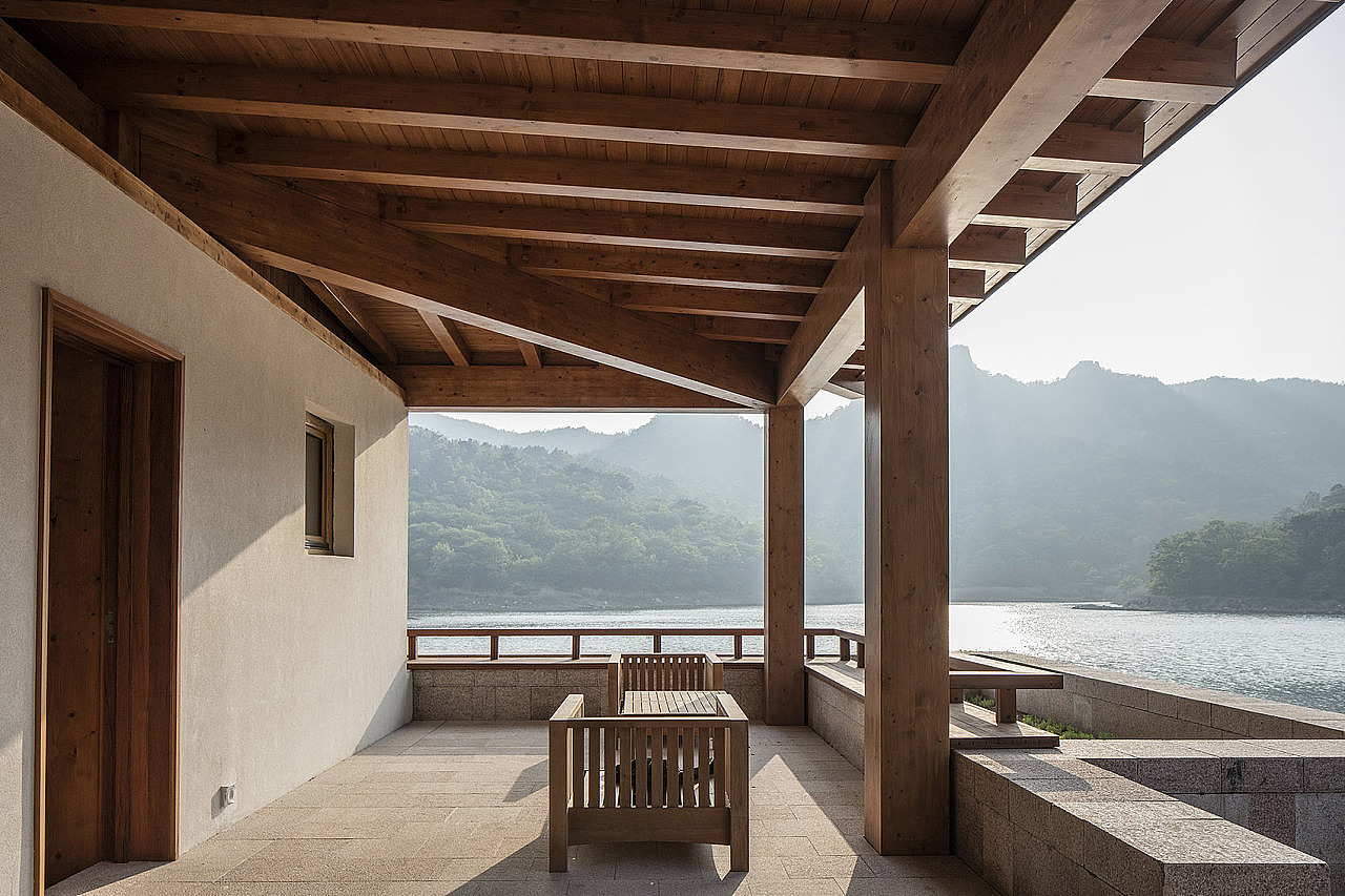 【精品推荐】一座山里湖边房子,精品文化民宿酒店设计（图ZMTY1NDU1MzYw） - 家装设计 - 站酷设计师成都精品民宿设计原创素材 - 站酷ZCOOL