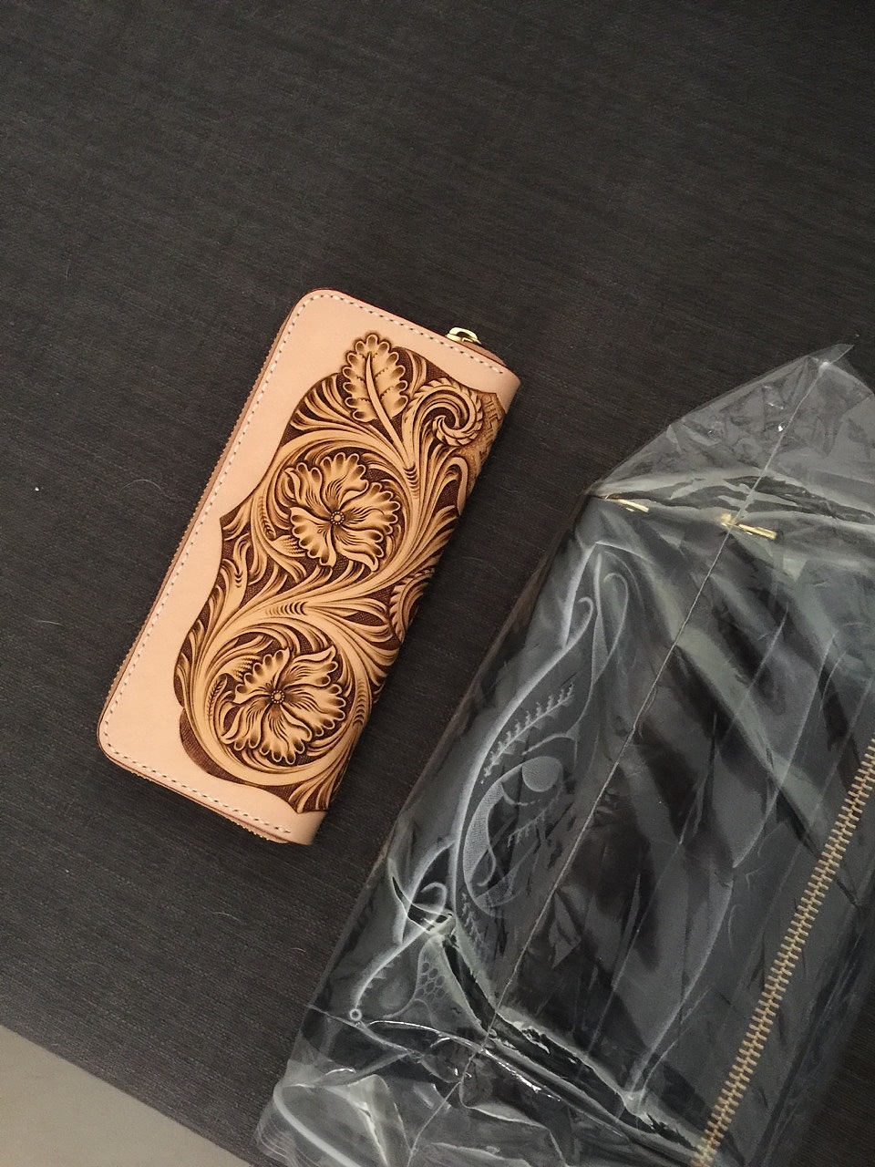 皮雕，我生命中的一部分！是开始发力的时候了！加油（图ZNTc3NDA0ODA=） - 工艺品设计 - 站酷设计师55057770原创素材 - 站酷ZCOOL