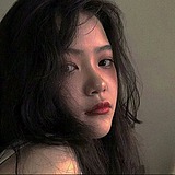 八月吖的头像