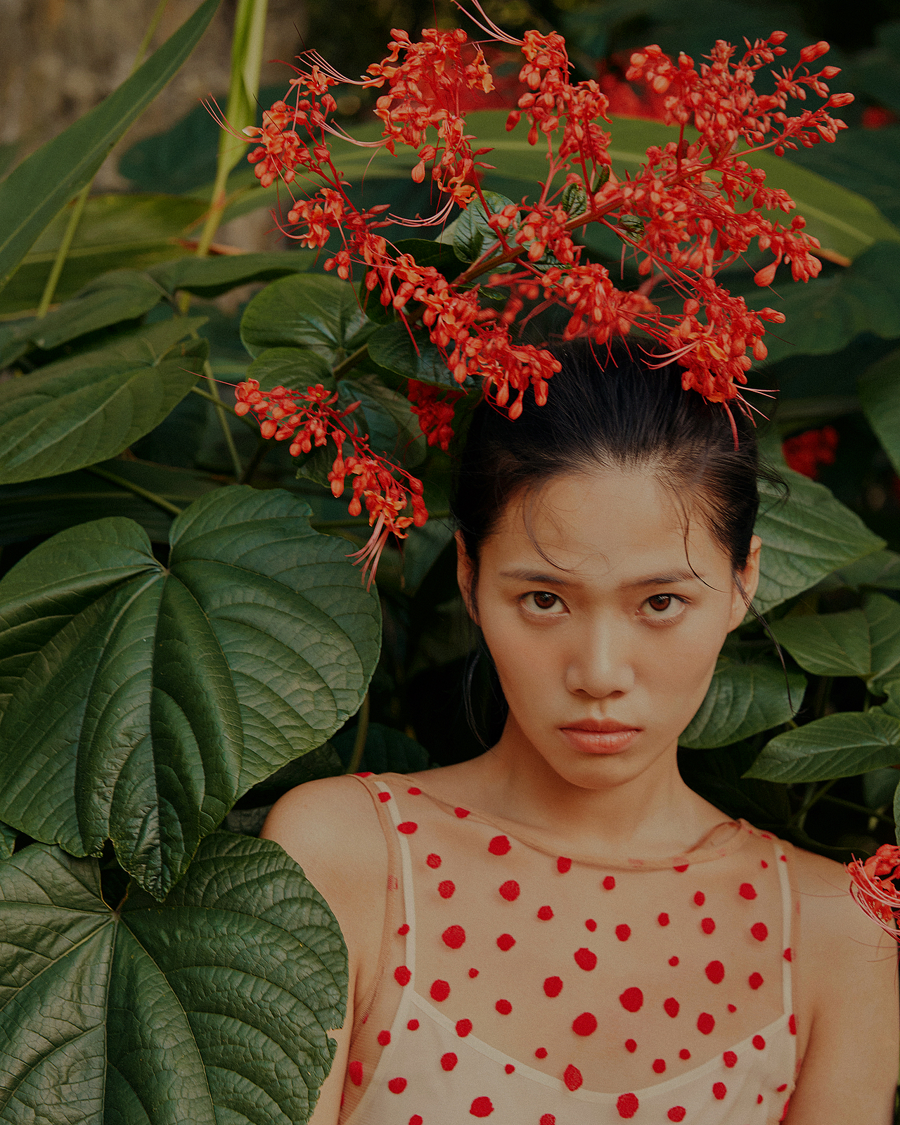 夏日（图ZMjA3MTA4MDE2） - 时尚/艺术摄影 - 站酷设计师海伦Helen化妆造原创素材 - 站酷ZCOOL