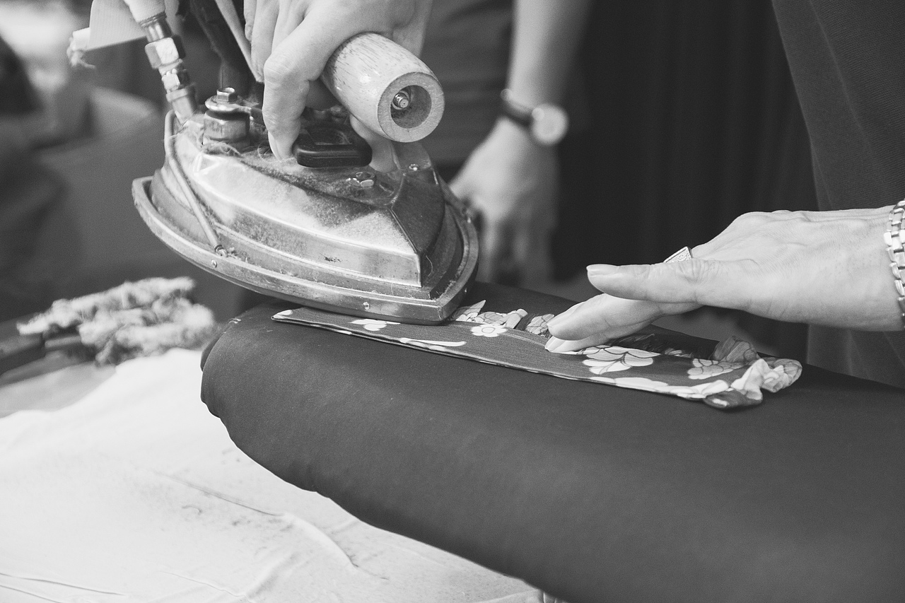 【生活百态】——裁缝·年代|摄影|人像摄影|min1__原创作品-站酷