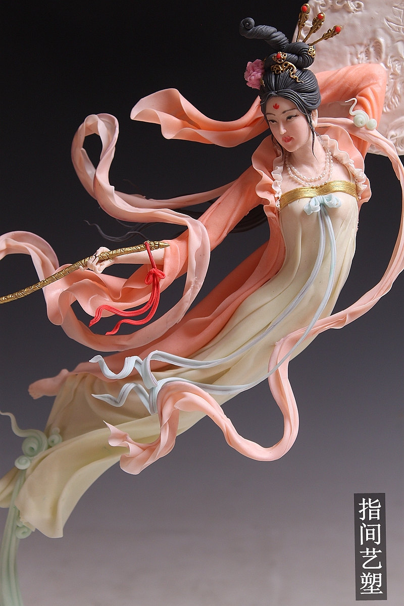 面塑(嫦娥奔月)
