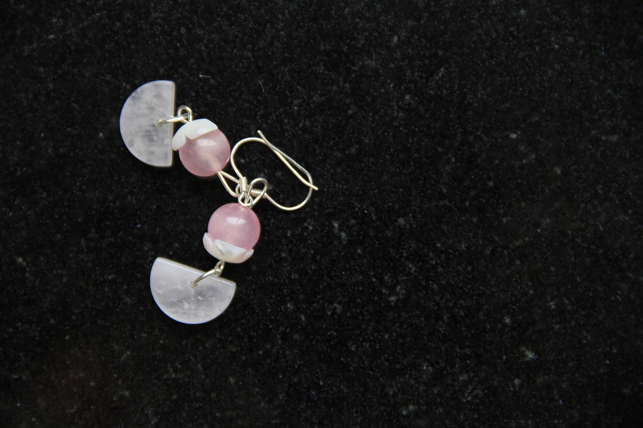 【原创手工耳坠】——【西瓜切片】（图ZMzQzMDcyMzI=） - 首饰设计 - 站酷设计师孙囍瑶原创素材 - 站酷ZCOOL