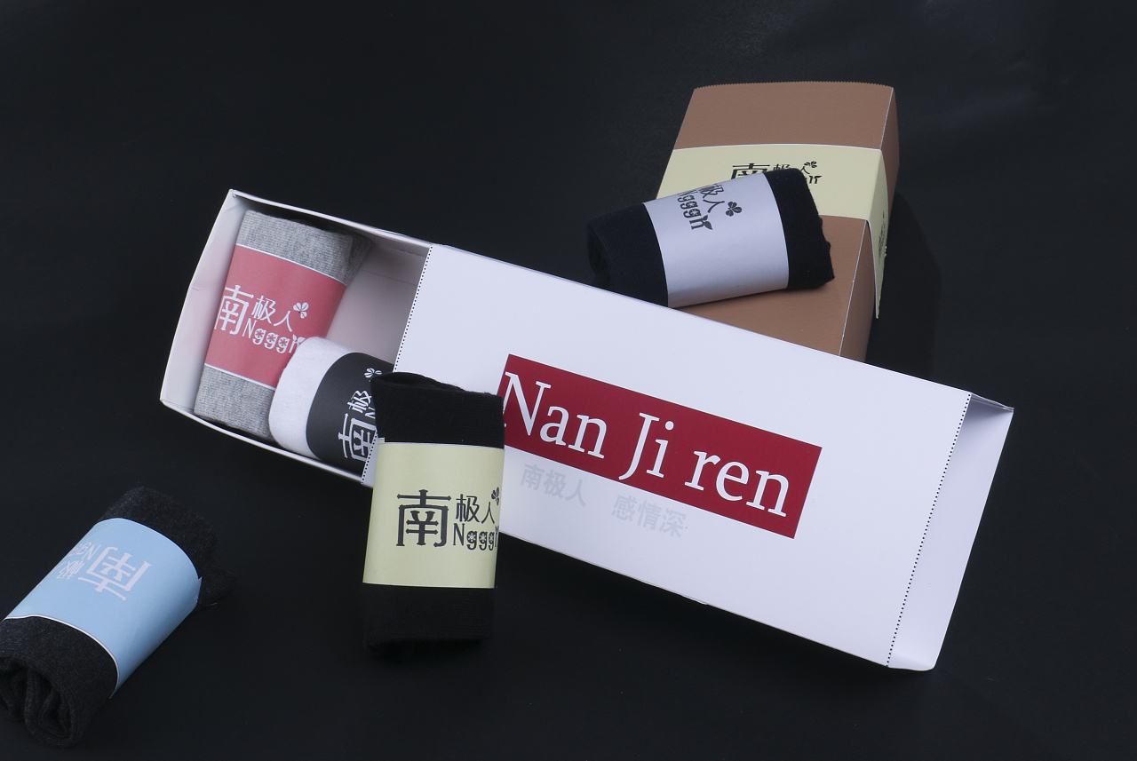 南极人棉袜包装设计