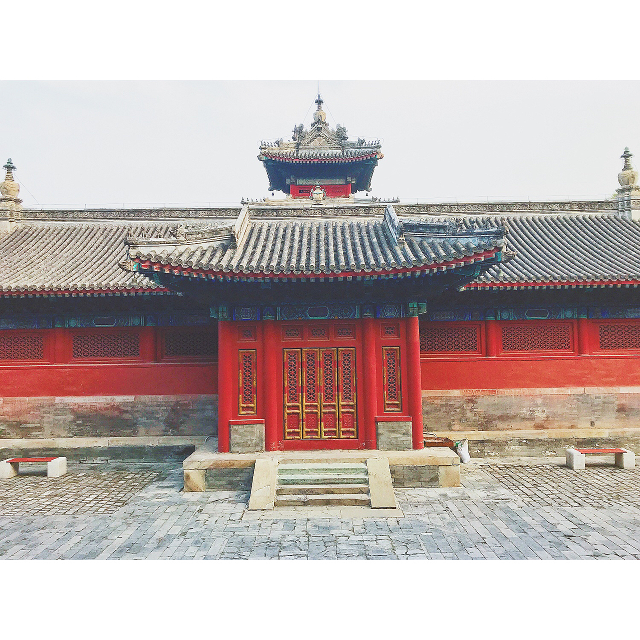 呷一口香茗,披一裘宁静