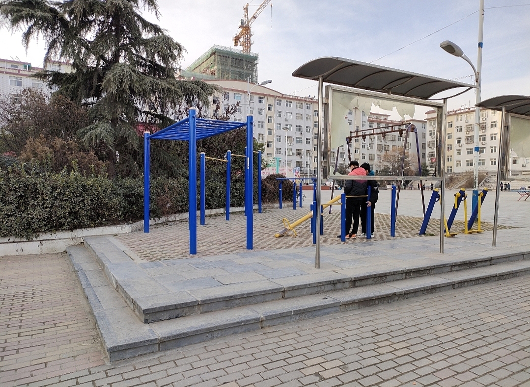 侄女的游乐园微缩模型