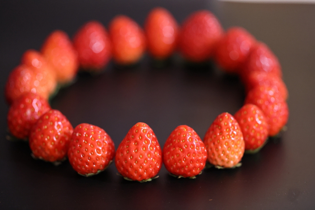 草莓图片素材背景高清图片草莓数字123456789草莓爱心（图ZMjg1NTI5NjQ0） - 产品摄影 - 站酷设计师饿狐原创背景素材原创素材 - 站酷ZCOOL